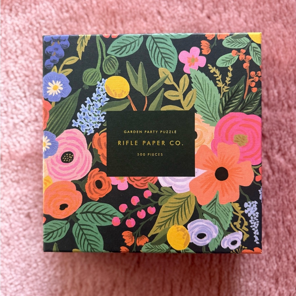 SOLD


Rifle Paper Co. Garden Party 500 piece  Puzzle - Picture 4 of 5